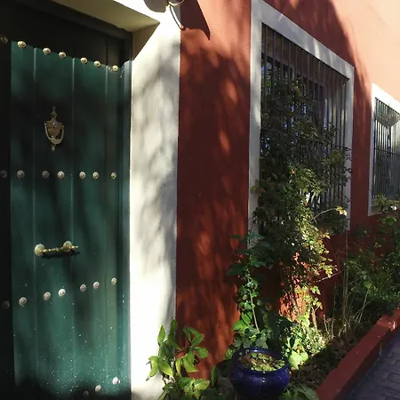 La Vida Loca Hotel